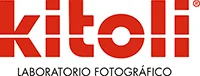 Kitoli Laboratorio Fotografico logo in red with bold letters.