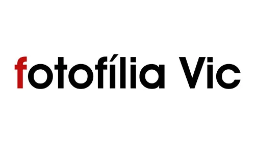 Fotofilia Vic logo with a red lowercase 'f' followed by black letters on a white background.